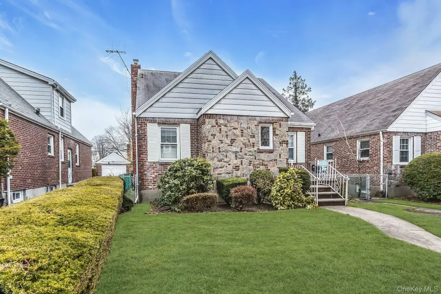 8227 246th Street, Bellerose, NY 11426 - #3