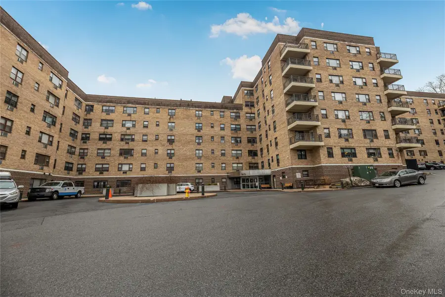 505 Central Avenue #104, White Plains, NY 10606 - #3