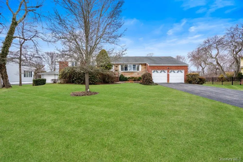 848 Hampshire Road, Bay Shore, NY 11706 - #1