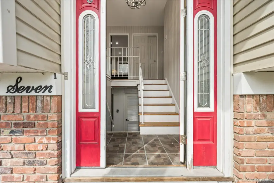 7 Jacqueline Road, Monsey, NY 10952 - #3