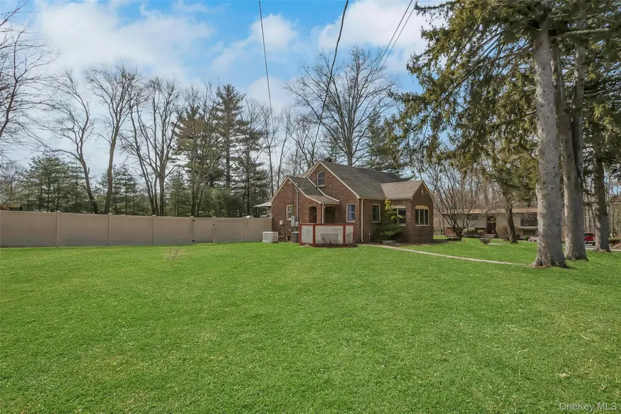 1 Brookside Avenue, New City, NY 10956 - #3