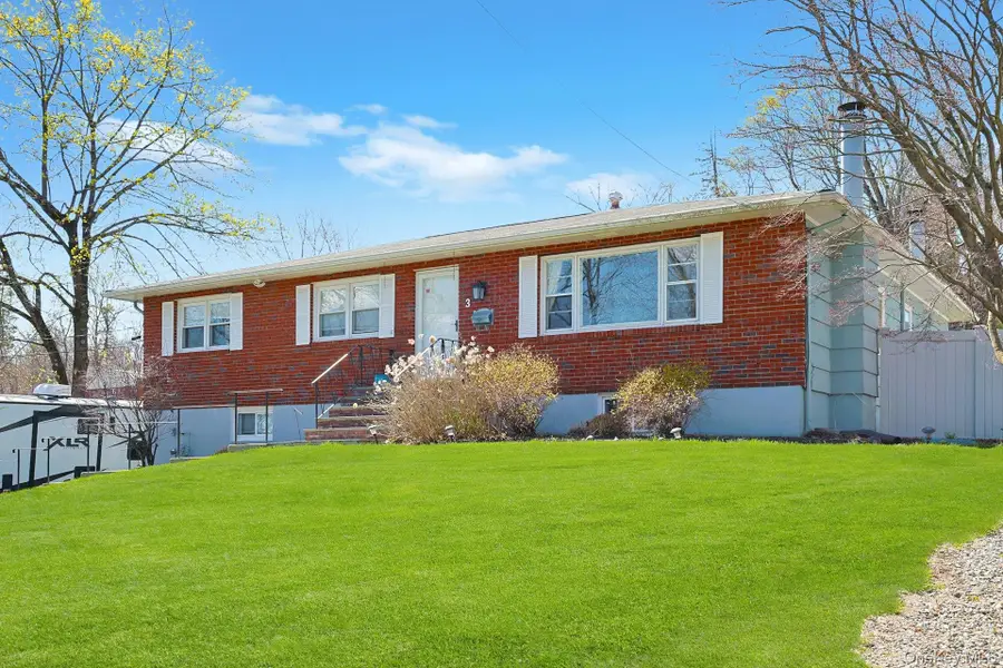3 Green Hill Court, Nanuet, NY 10954 - #3