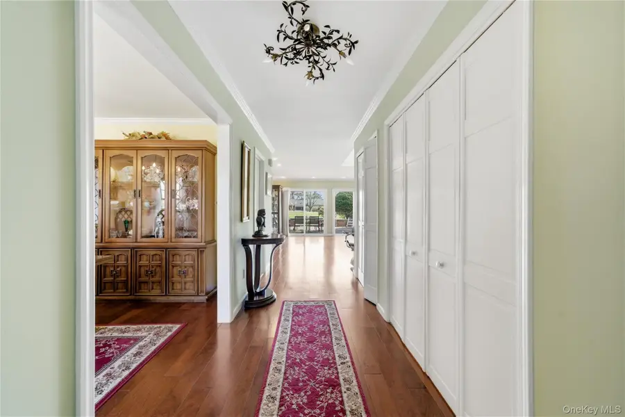 282 Helm Lane, Bay Shore, NY 11706 - #3