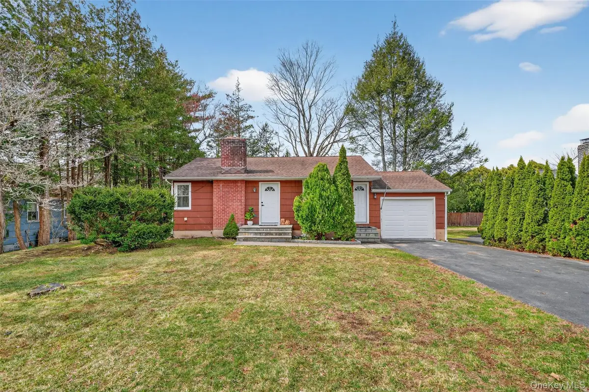 1727 Central Street, Yorktown Heights, NY 10598 - #1