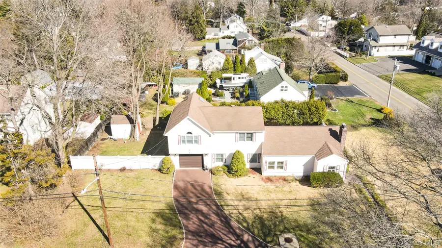 43 Fort Hill Road, Huntington, NY 11743 - #3