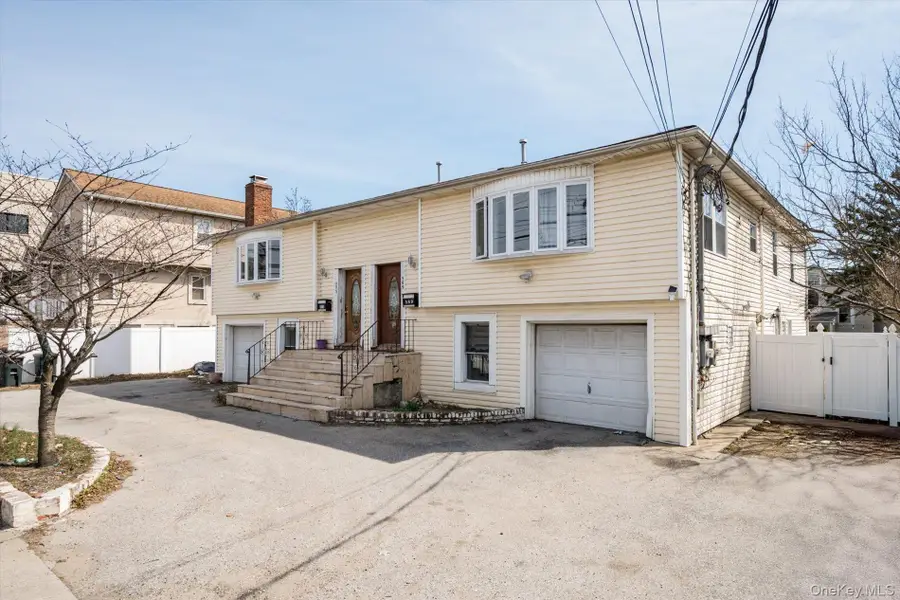 569 Peninsula Boulevard, Cedarhurst, NY 11516 - #2