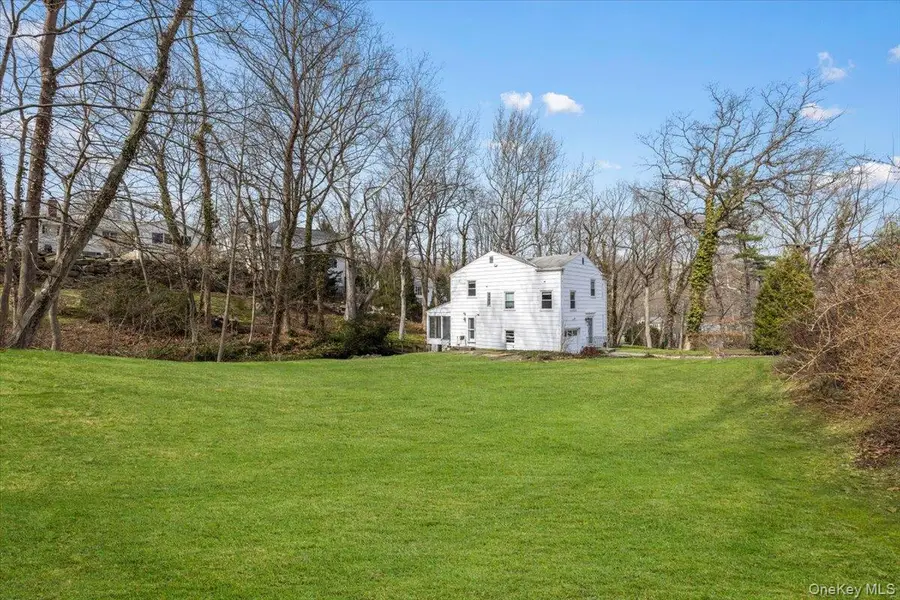 111 Spier Road, Scarsdale, NY 10583 - #3