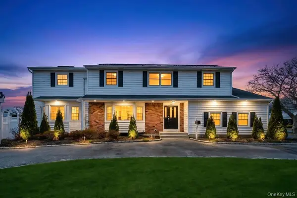 30 County Line Road, Farmingdale, NY 11735