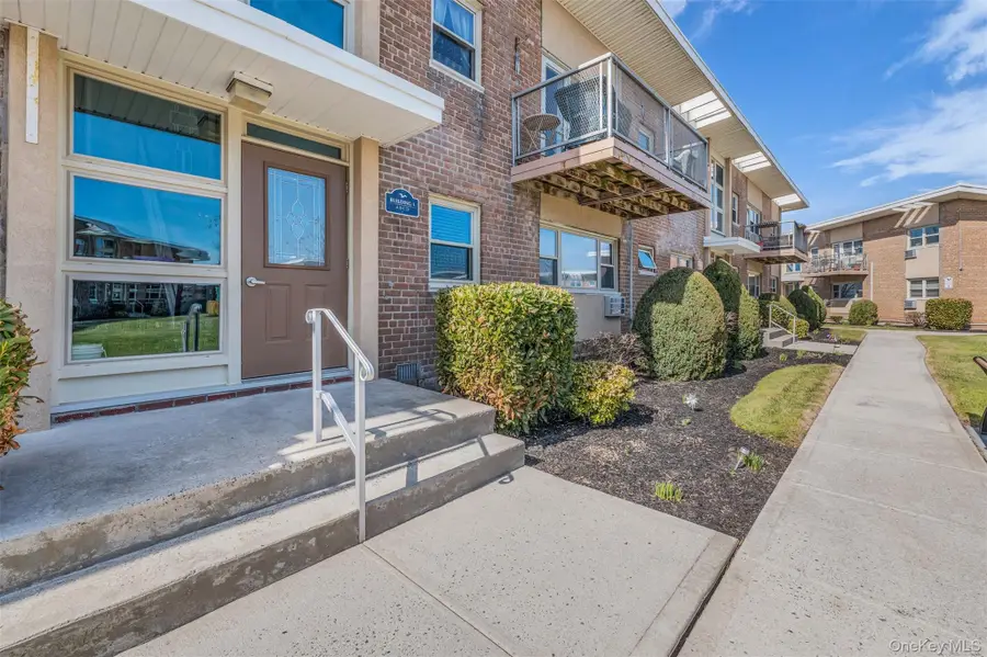 4 Rose Street #Unit 1-A1, Oceanside, NY 11572 - #2