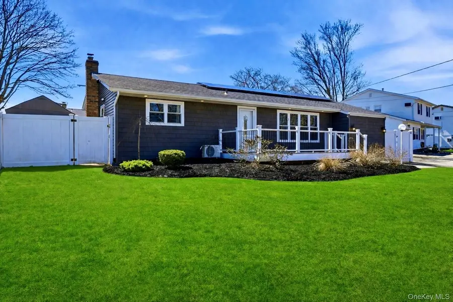 26 Patrician Street, Holbrook, NY 11741 - #2