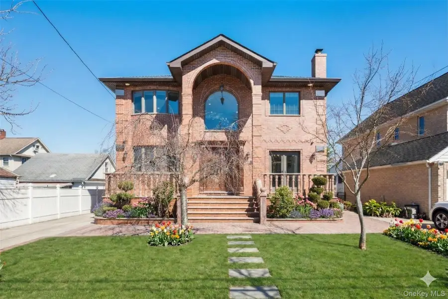 5013 Oceania Street, Oakland Gardens, NY 11364 - #2