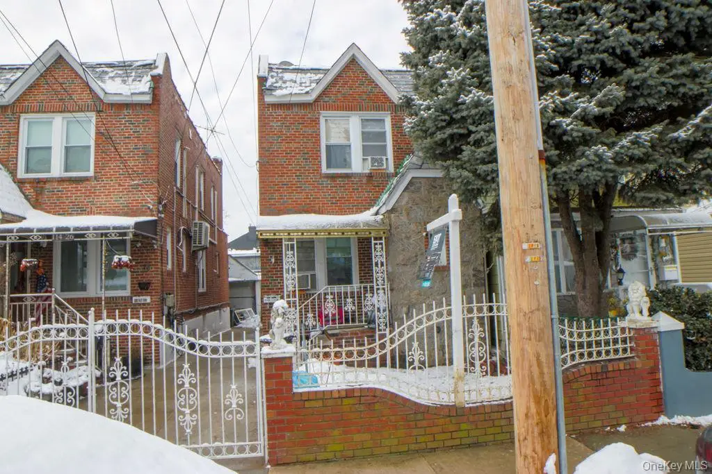 114-24 117th Street, South Ozone Park, NY 11420 - #1