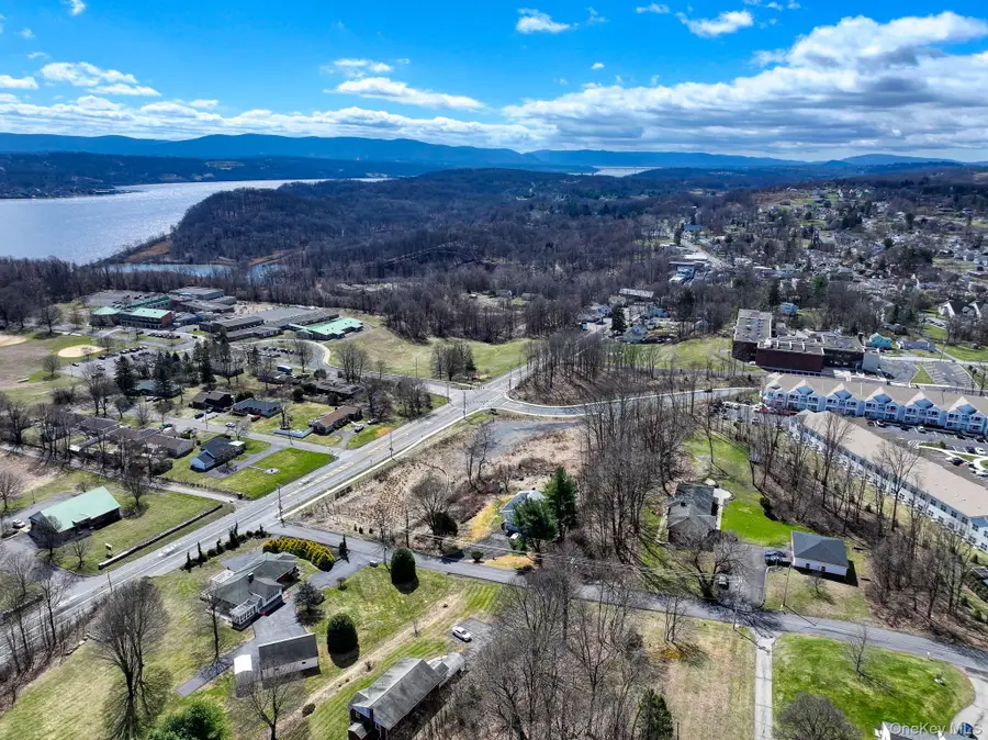 Route 9w, Marlboro, NY 12542 - #2