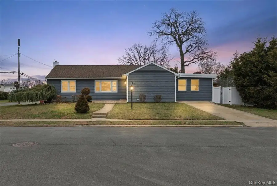 1871 Relyea Drive, Merrick, NY 11566 - #2