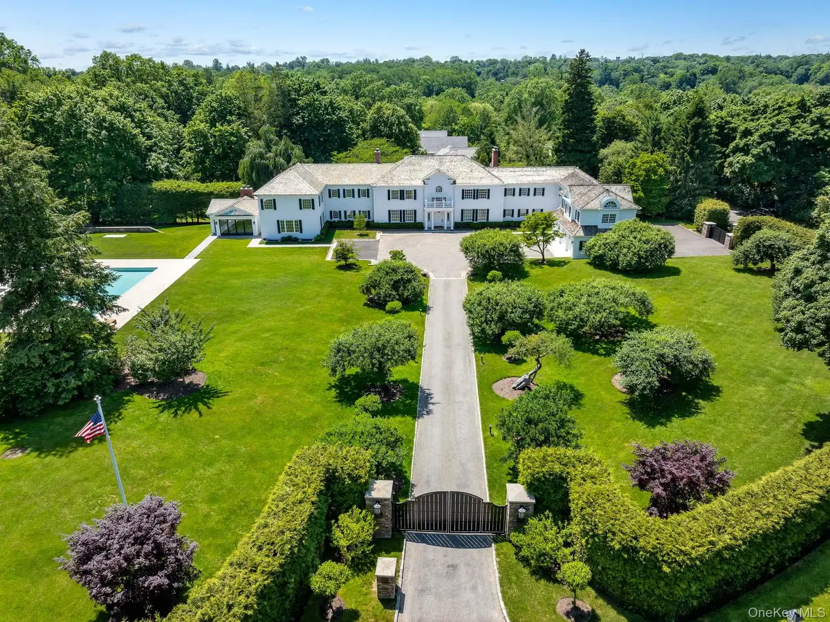 6 Stoneleigh Manor Lane, Purchase, NY 10577 - #1