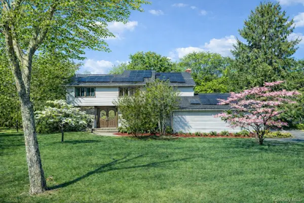 1 Allenby Drive, Northport, NY 11768