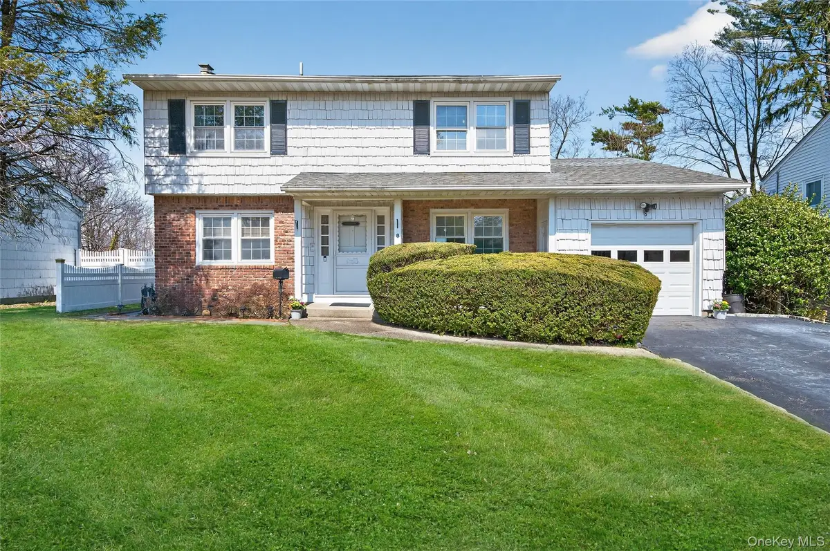 8 Summit Court, Oyster Bay, NY 11771 - #1