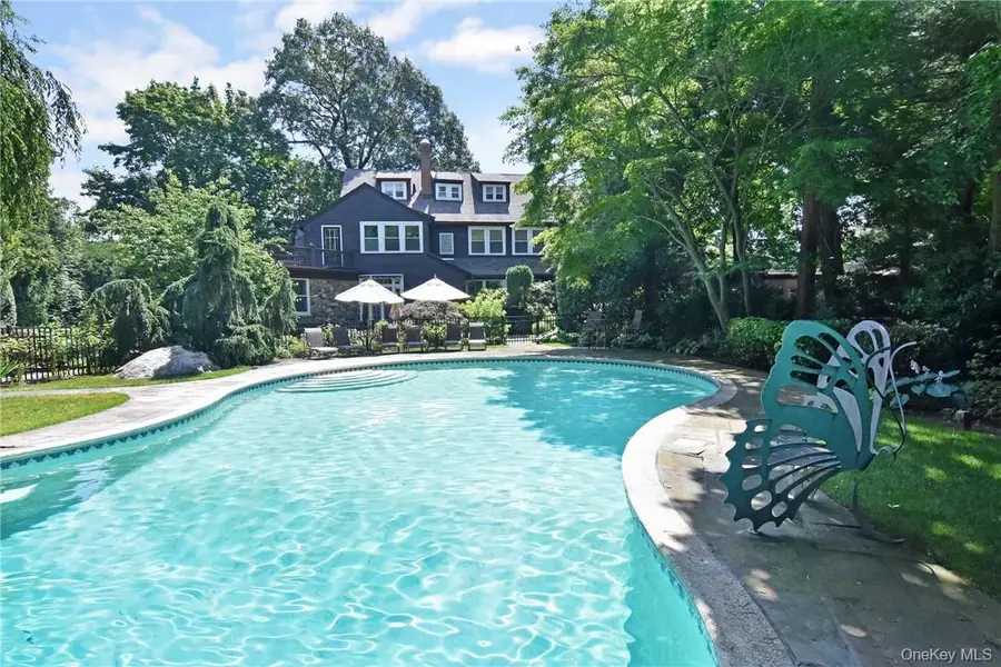 247 Pelhamdale Avenue, Pelham, NY 10803 - #3