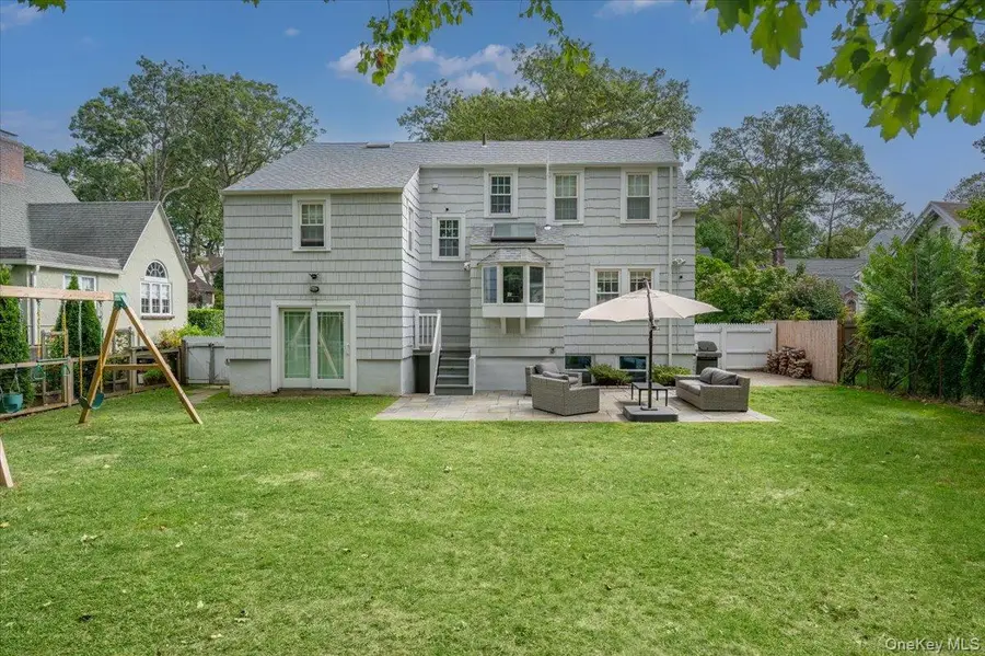 32 Kingsbury Road, New Rochelle, NY 10804 - #3