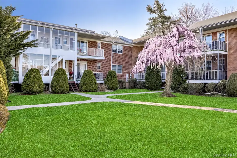 104 Bon Aire Circle W #8L, Suffern, NY 10901 - #2