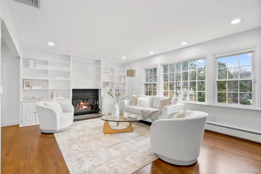 8 Valentine Road, Briarcliff Manor, NY 10510 - #3