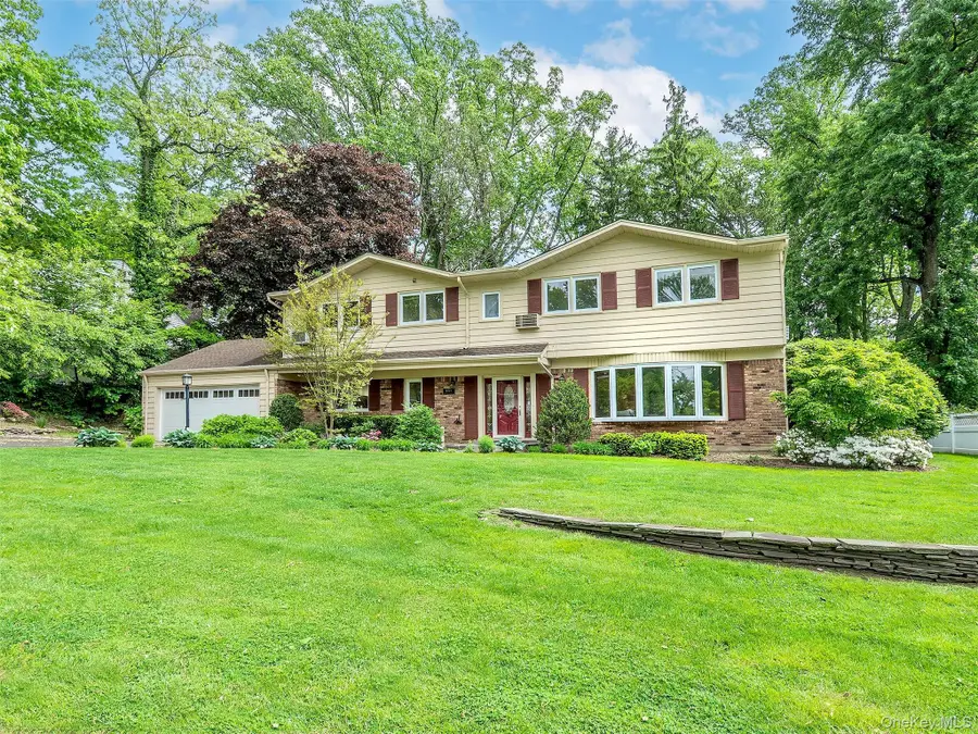149 Chestnut Road, Manhasset, NY 11030 - #2