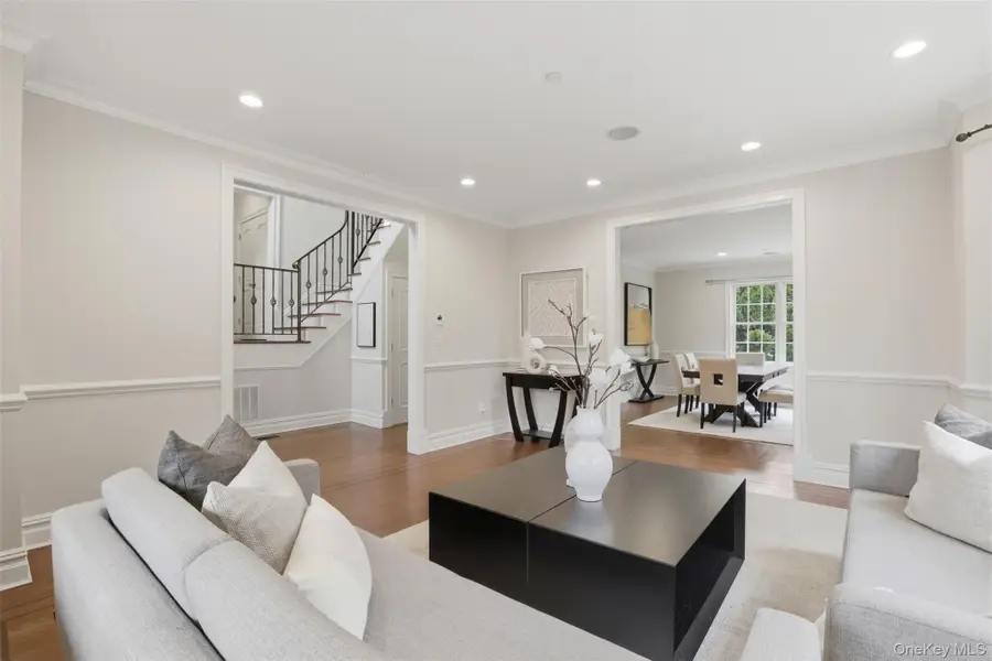 8 E Clinton Avenue, Irvington, NY 10533 - #2