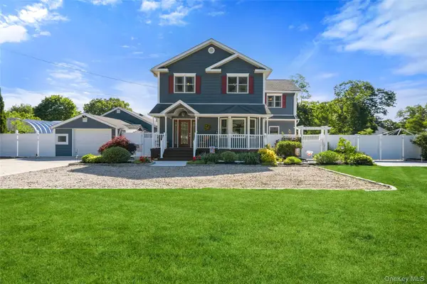 2185 Sycamore Avenue, Ronkonkoma, NY 11779