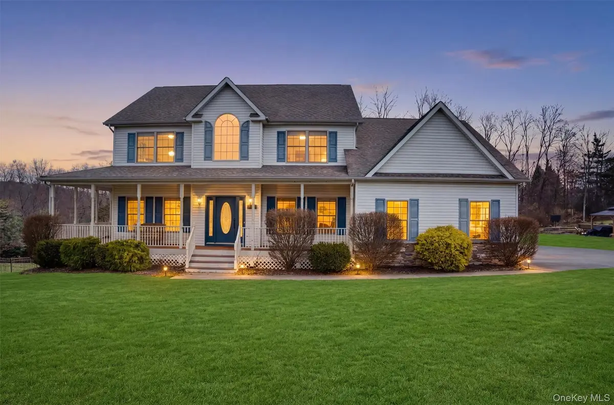 3 Maidstone Lane, Monroe, NY 10950 - #1