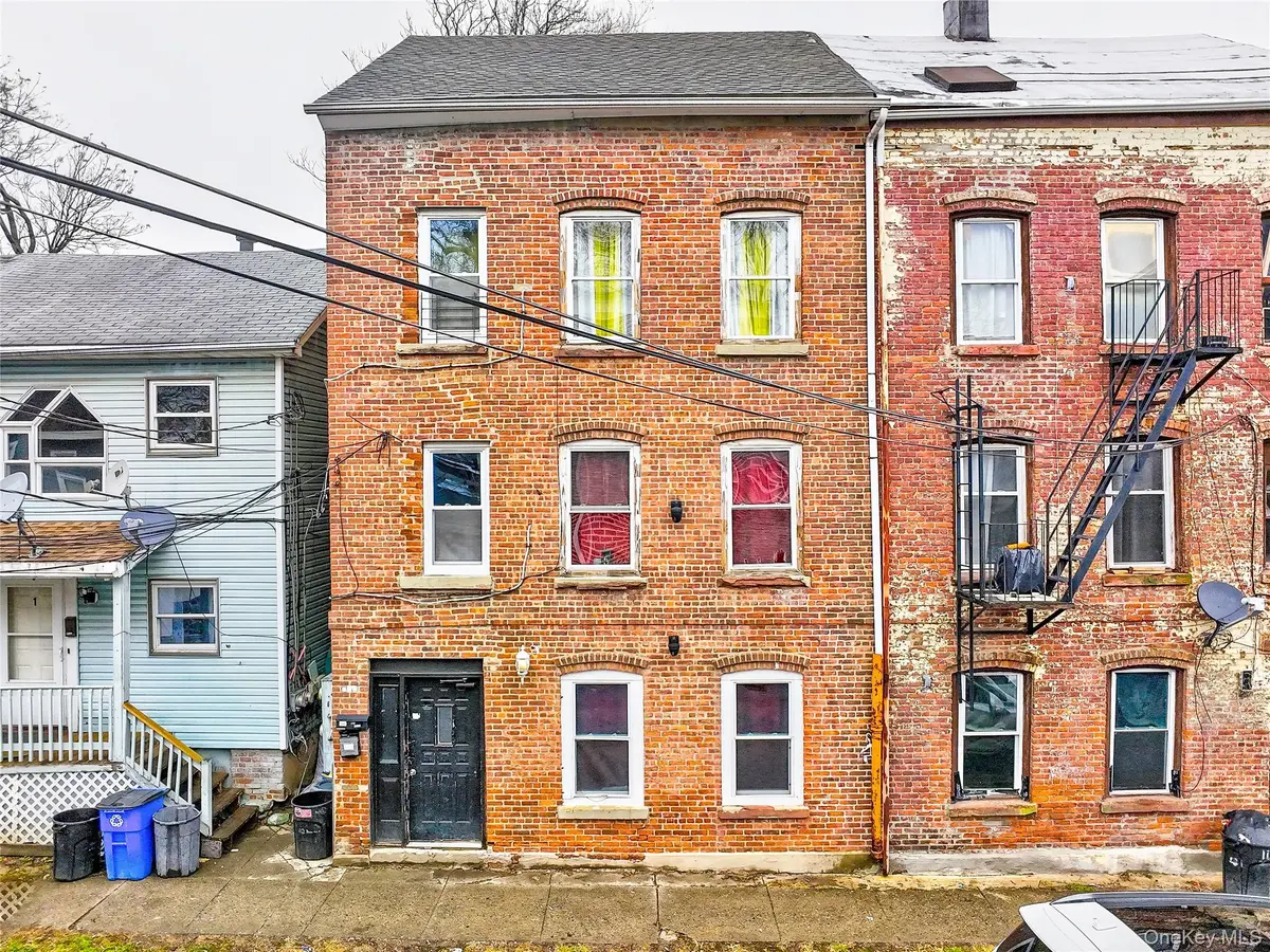 112 W Parmenter Street, Newburgh, NY 12550 - #1