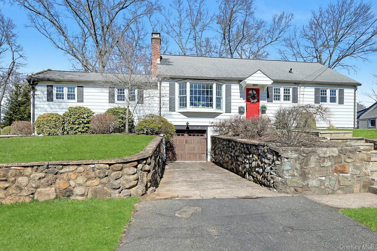 4 Ward Street, Suffern, NY 10901 - #1