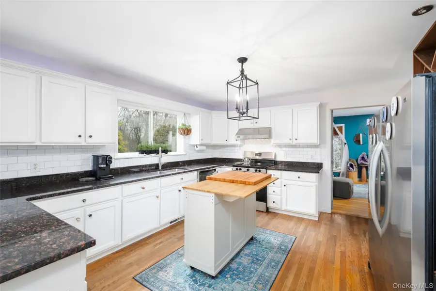 37 Sheryl Lane, Mahopac, NY 10541 - #2