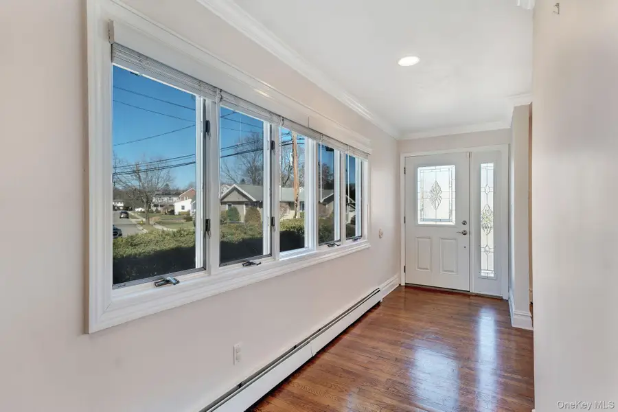 76 Balcom Road, Farmingdale, NY 11735 - #2