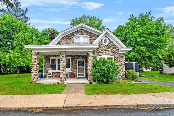 12 Sand Street, Garnerville, NY 10923