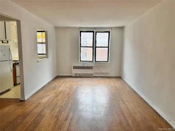 141-05 Northern Boulevard #7A, Flushing, NY 11354