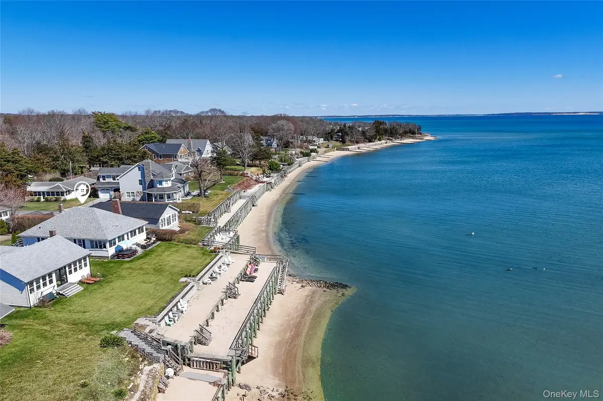 1400 Peconic Bay Boulevard, Jamesport, NY 11901 - #1