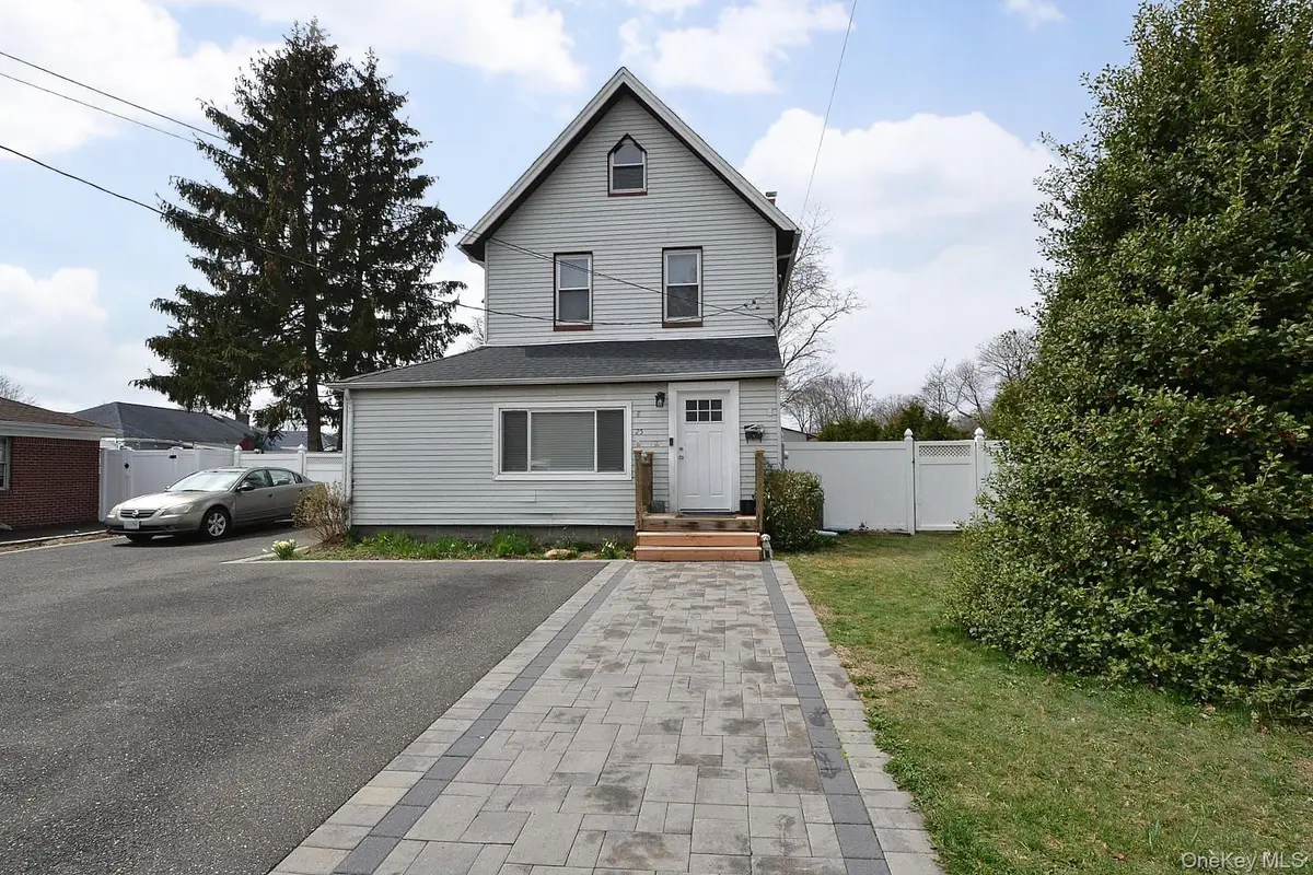 25 Hazel Street, Central Islip, NY 11722 - #1