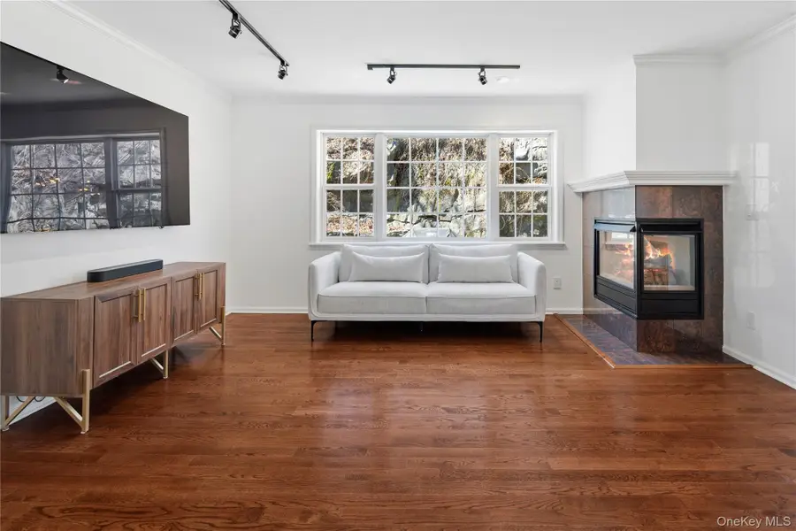 2 Deer Tree Lane, Briarcliff Manor, NY 10510 - #3