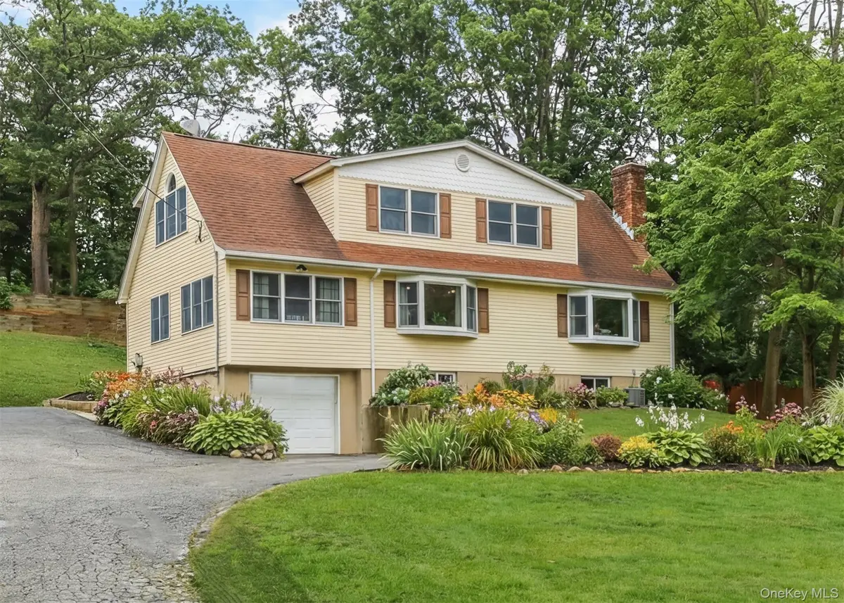 223 Bread And Cheese Hollow Road, Fort Salonga, NY 11768 - #1