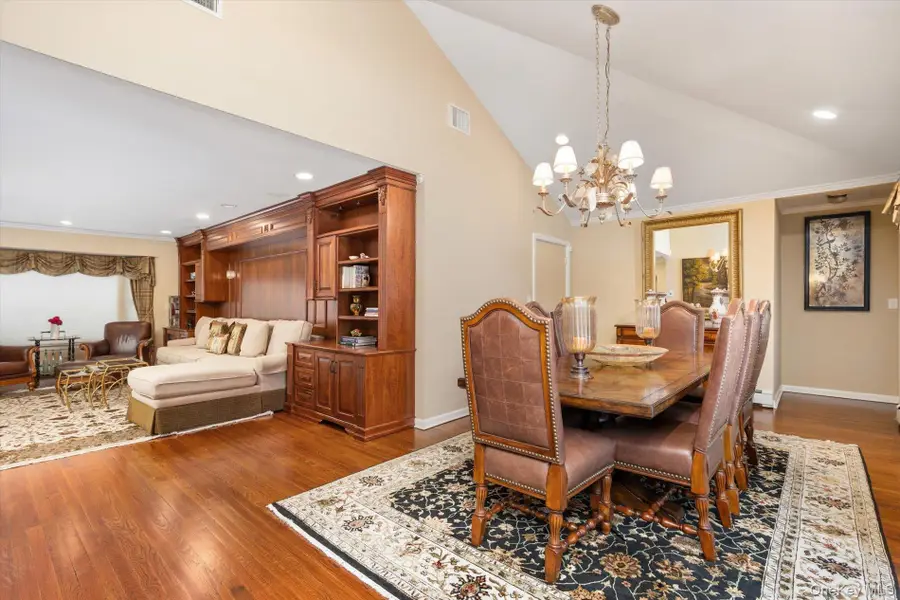 9 Ellis Drive, Syosset, NY 11791 - #3