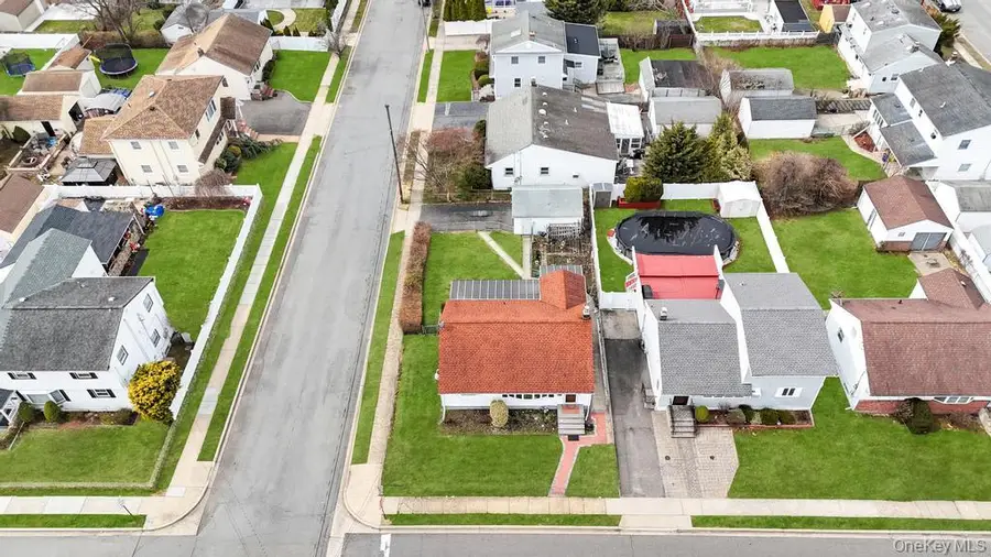 67 Myers Avenue, Hicksville, NY 11801 - #2