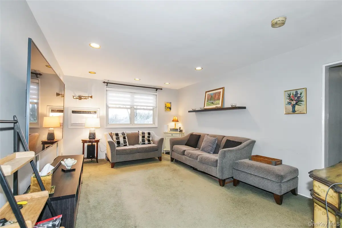 60-39 251st Street #2nd Fl, Little Neck, NY 11362 - #1