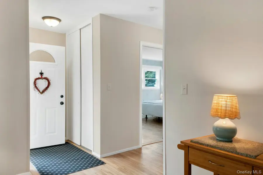 61 Schrade Road, Briarcliff Manor, NY 10510 - #3