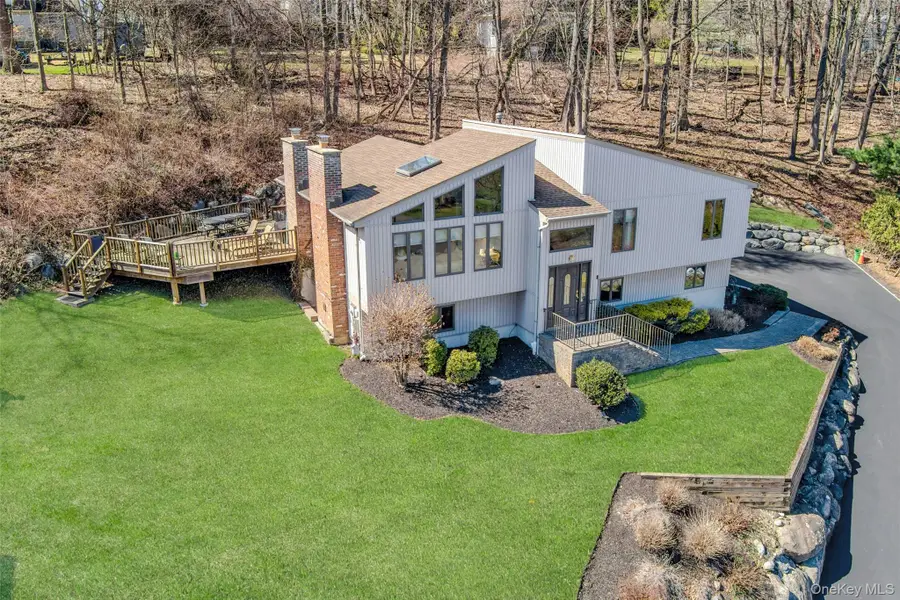 9 Summer Court, Nanuet, NY 10954 - #2