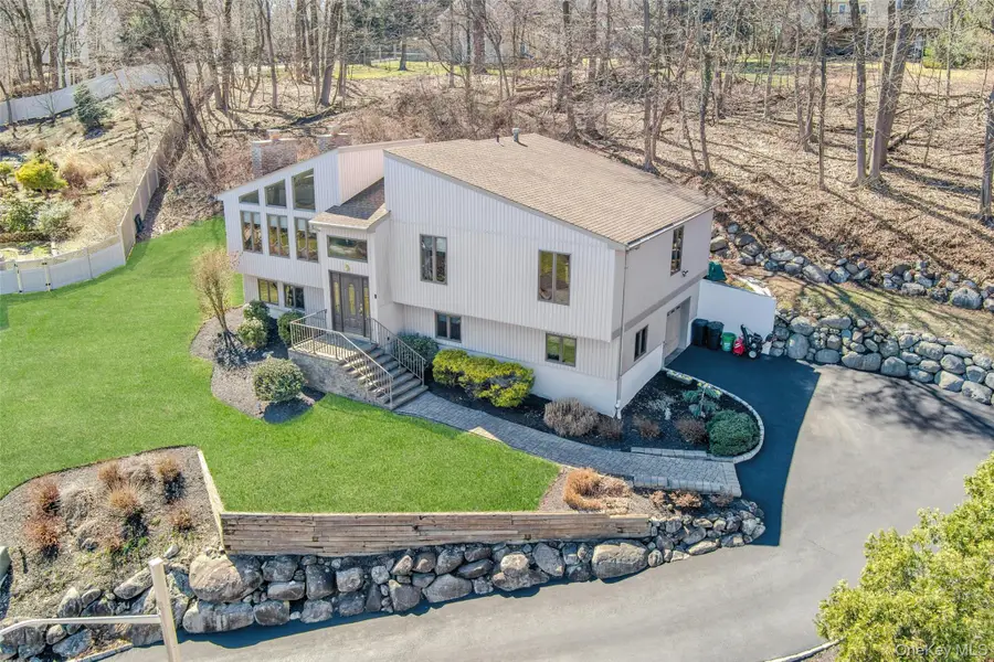 9 Summer Court, Nanuet, NY 10954 - #3