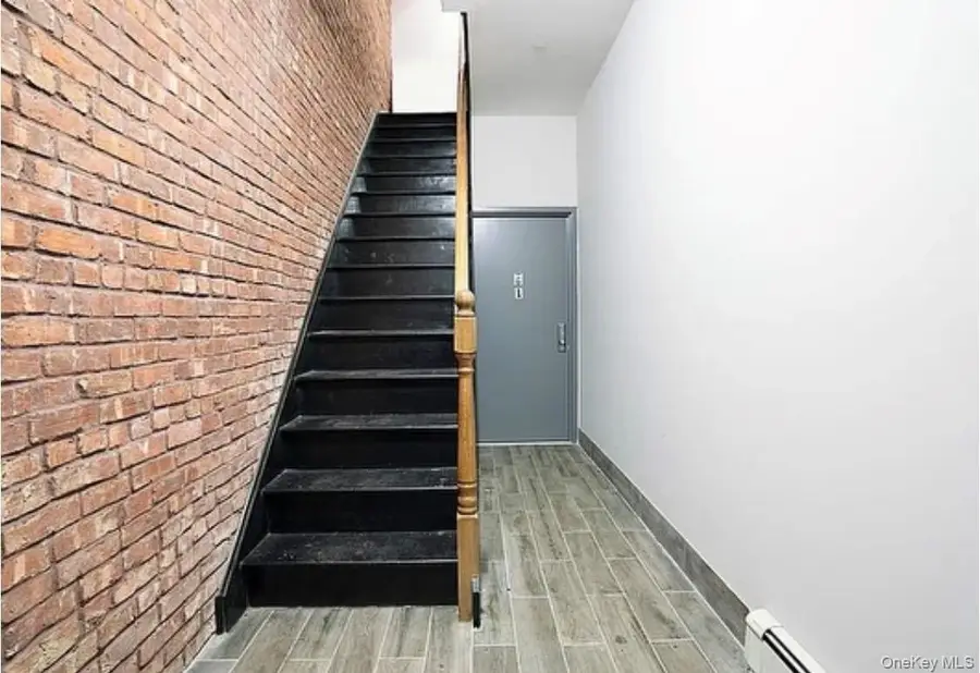 2311 Creston Avenue, Bronx, NY 10468 - #2