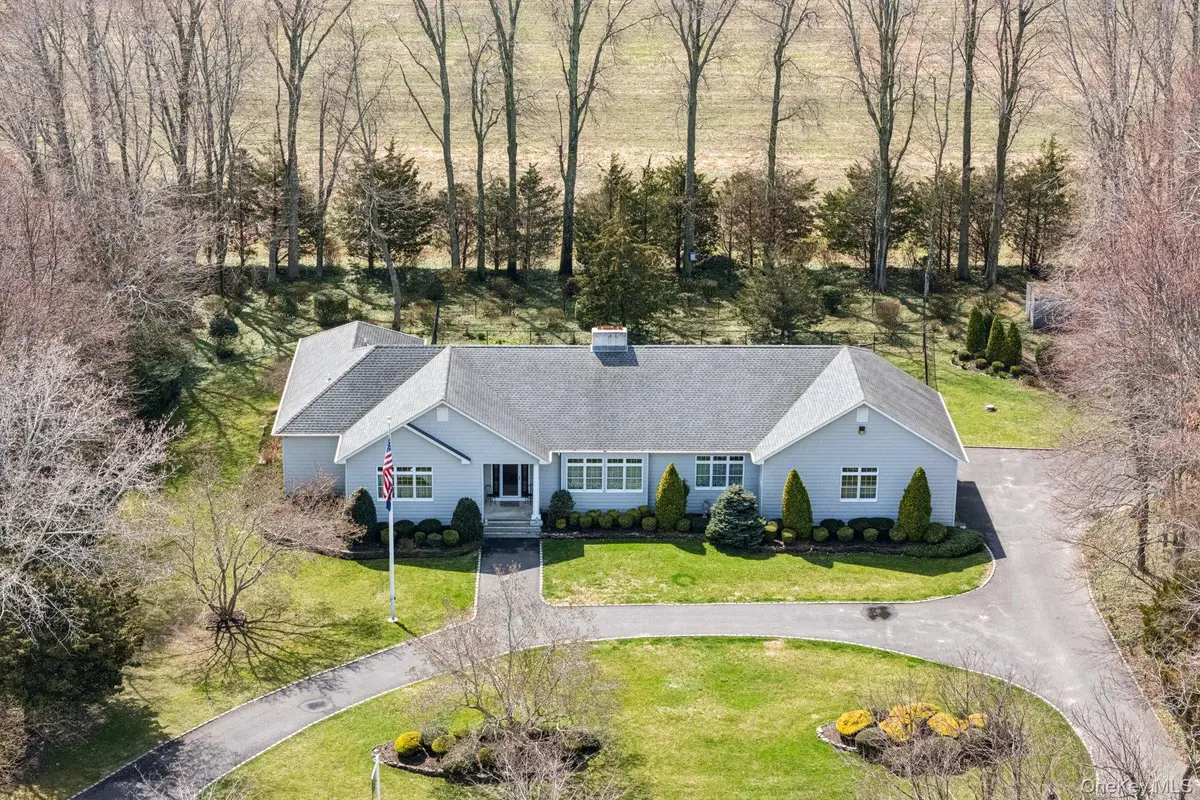 1115 White Eagle Drive, Laurel, NY 11948 - #1