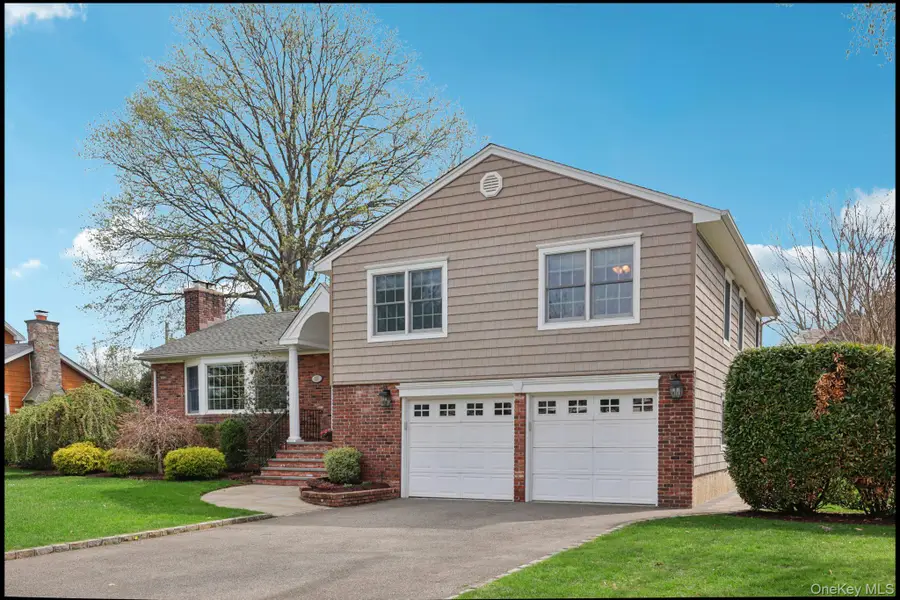 137 Weyford Terrace, Garden City, NY 11530 - #3