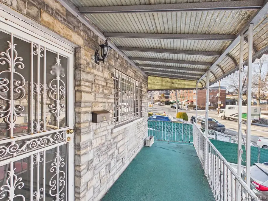 1256 Allerton Avenue, Bronx, NY 10469 - #2