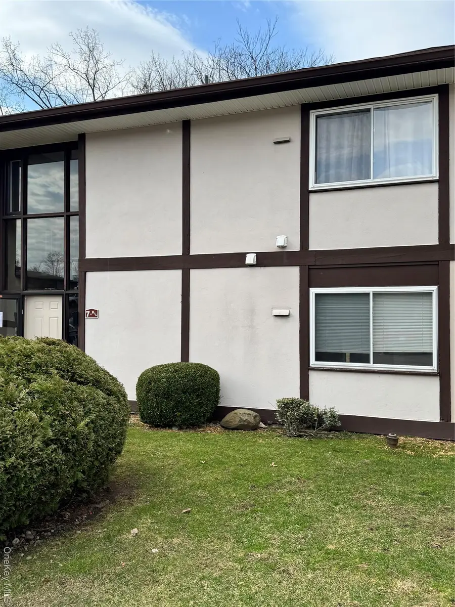 7 Millholland Drive #L, Fishkill, NY 12524 - #3